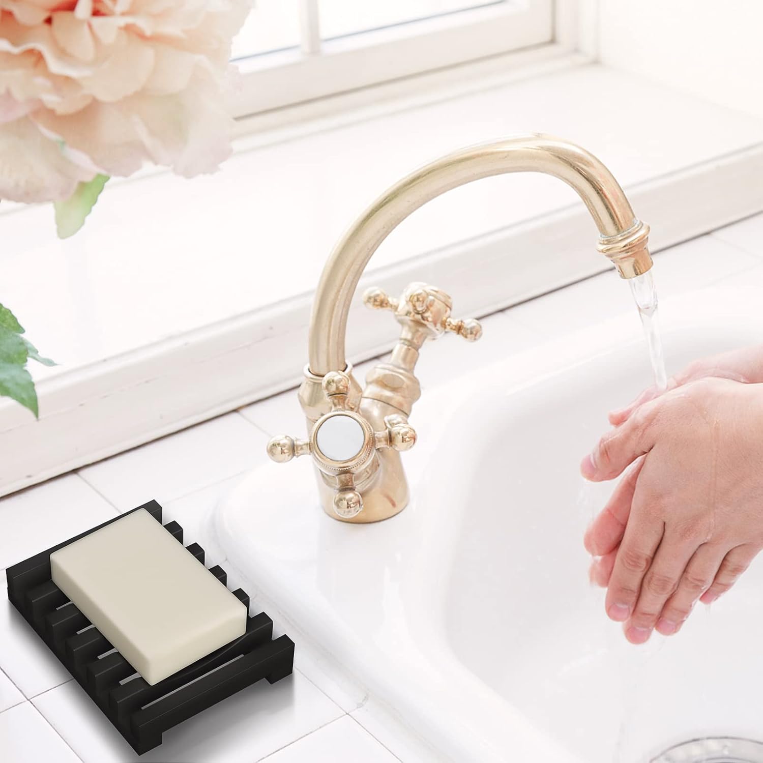 ALIMOTA Soap Tray Case Holder 2 Pcs Silicone Drainer for Bath