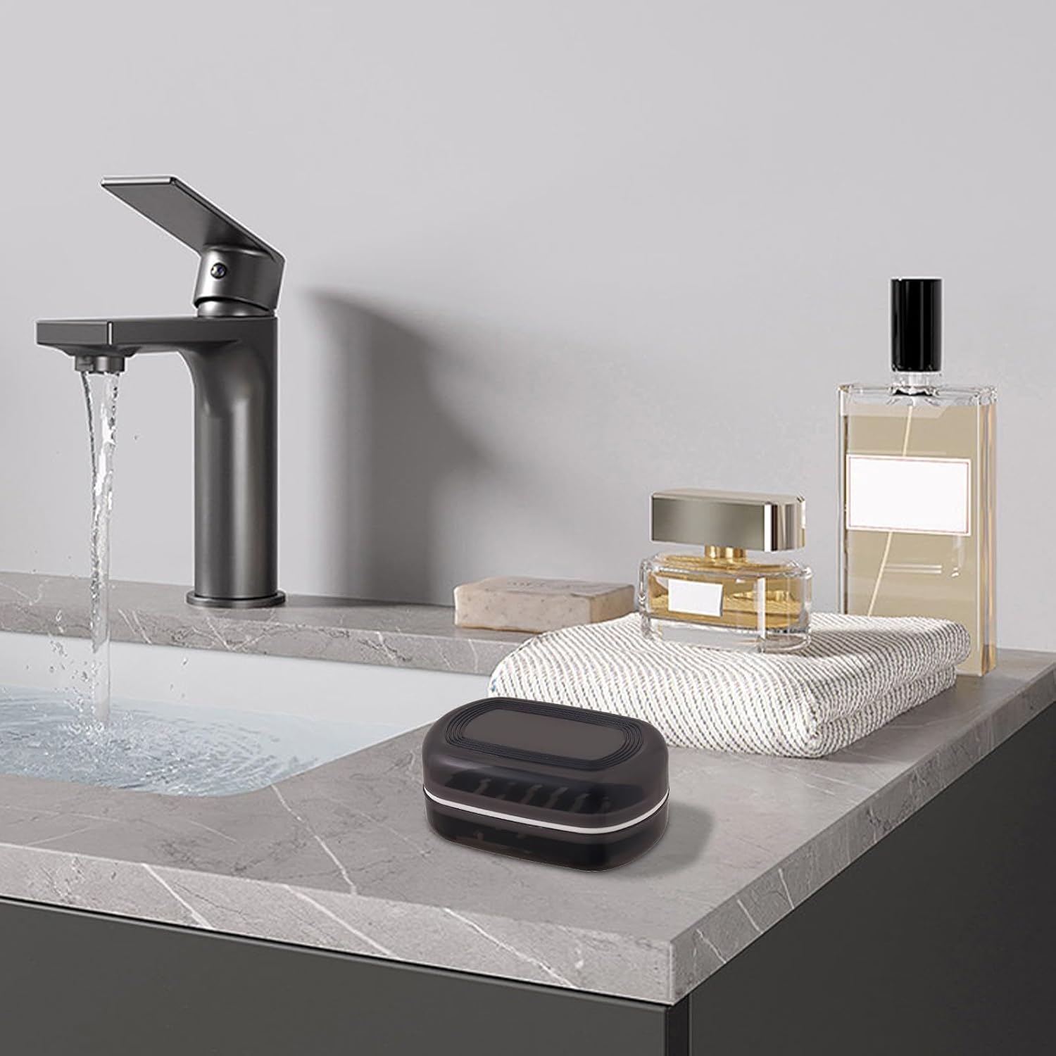 1PC Leakproof Soap Holder for Travel Portable with Lid and Drainage