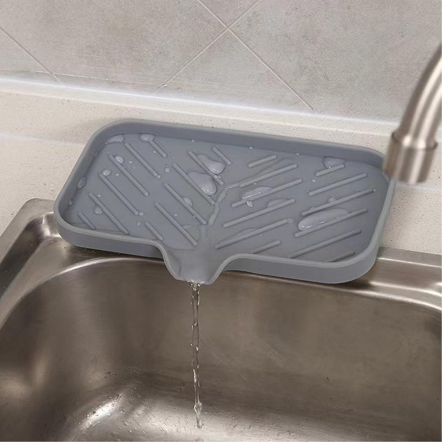 Silicone Soap Dish with Drain for Bathroom and Kitchen Use 1