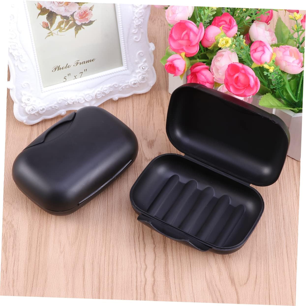 Cabilock Portable Soap Dish with Lock for Travel Hiking Camping Black