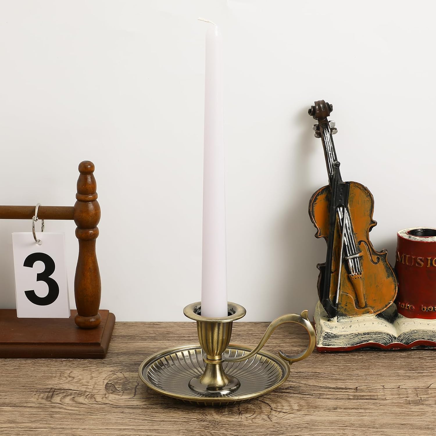 Healifty Vintage Bronze Candlestick Holder with Handle