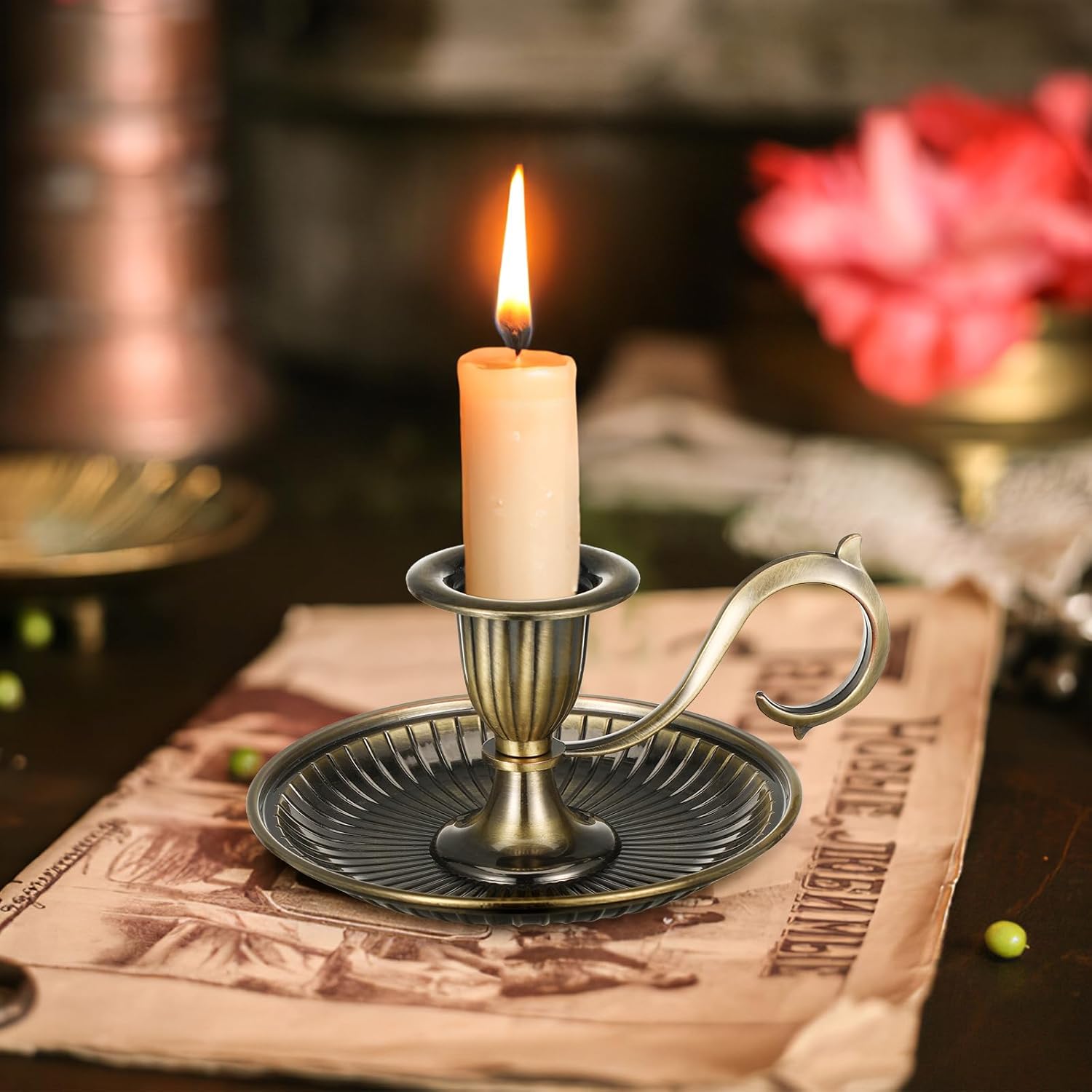 Healifty Vintage Bronze Candlestick Holder with Handle