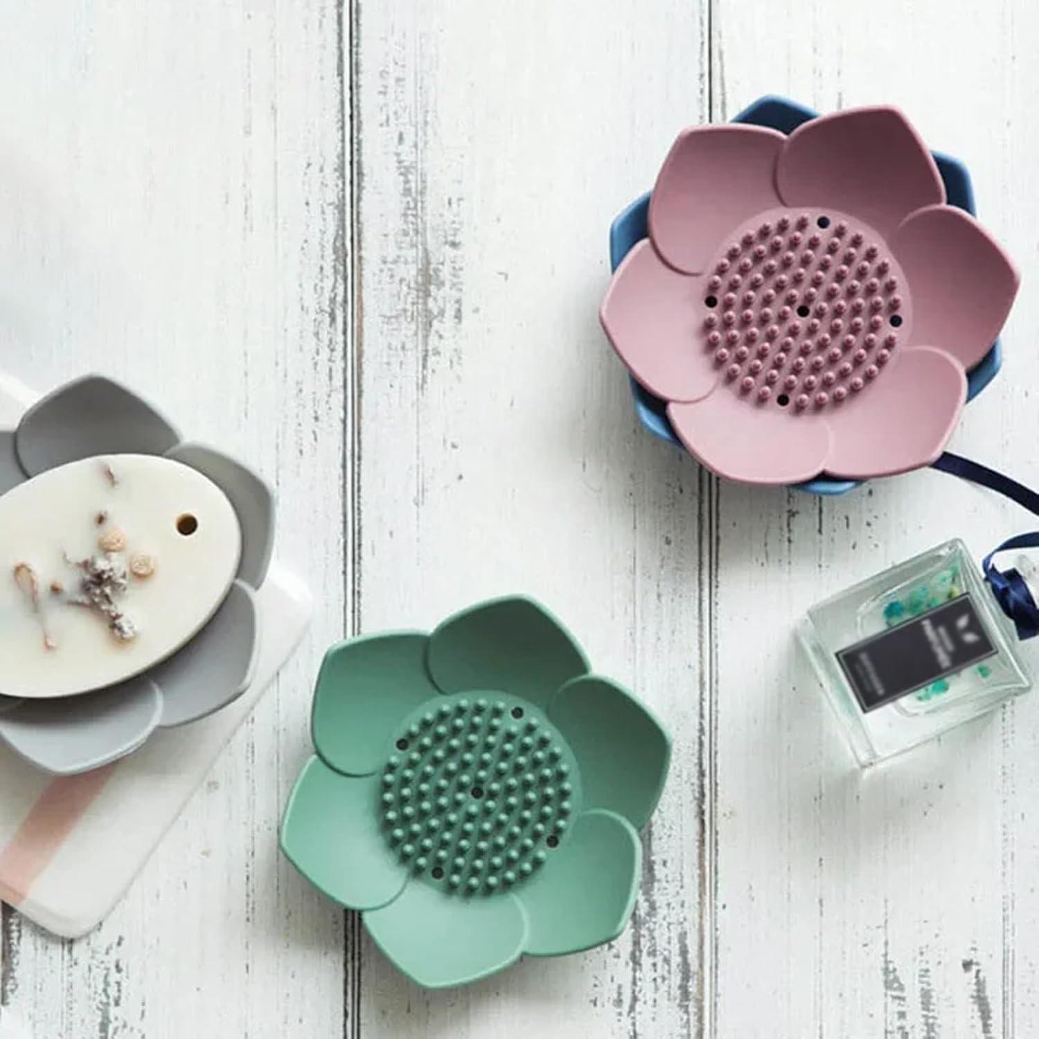 QUARK Lotus Shape Silicone Soap Holder