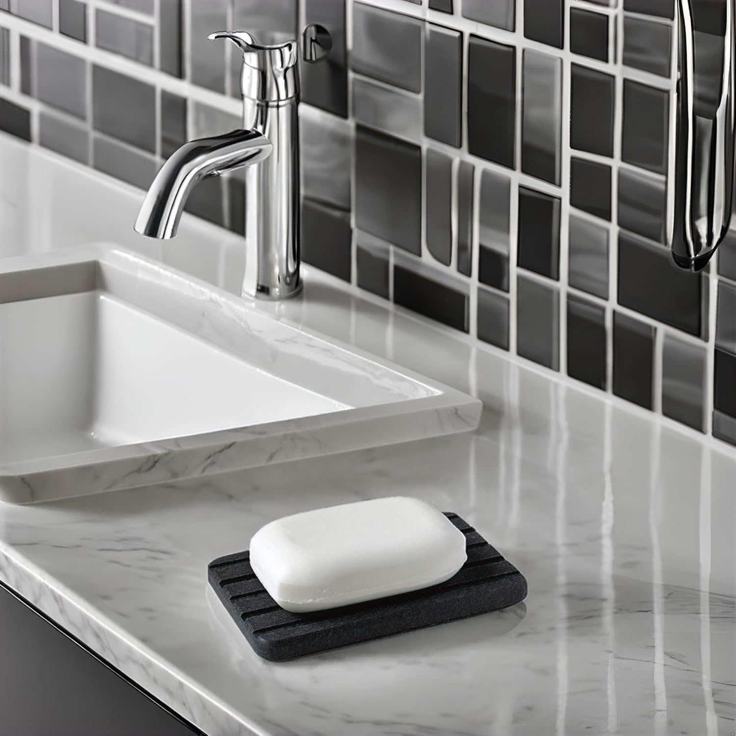 EXCHUES Diatomite Soap Dish with Silicone Feet Gray 1