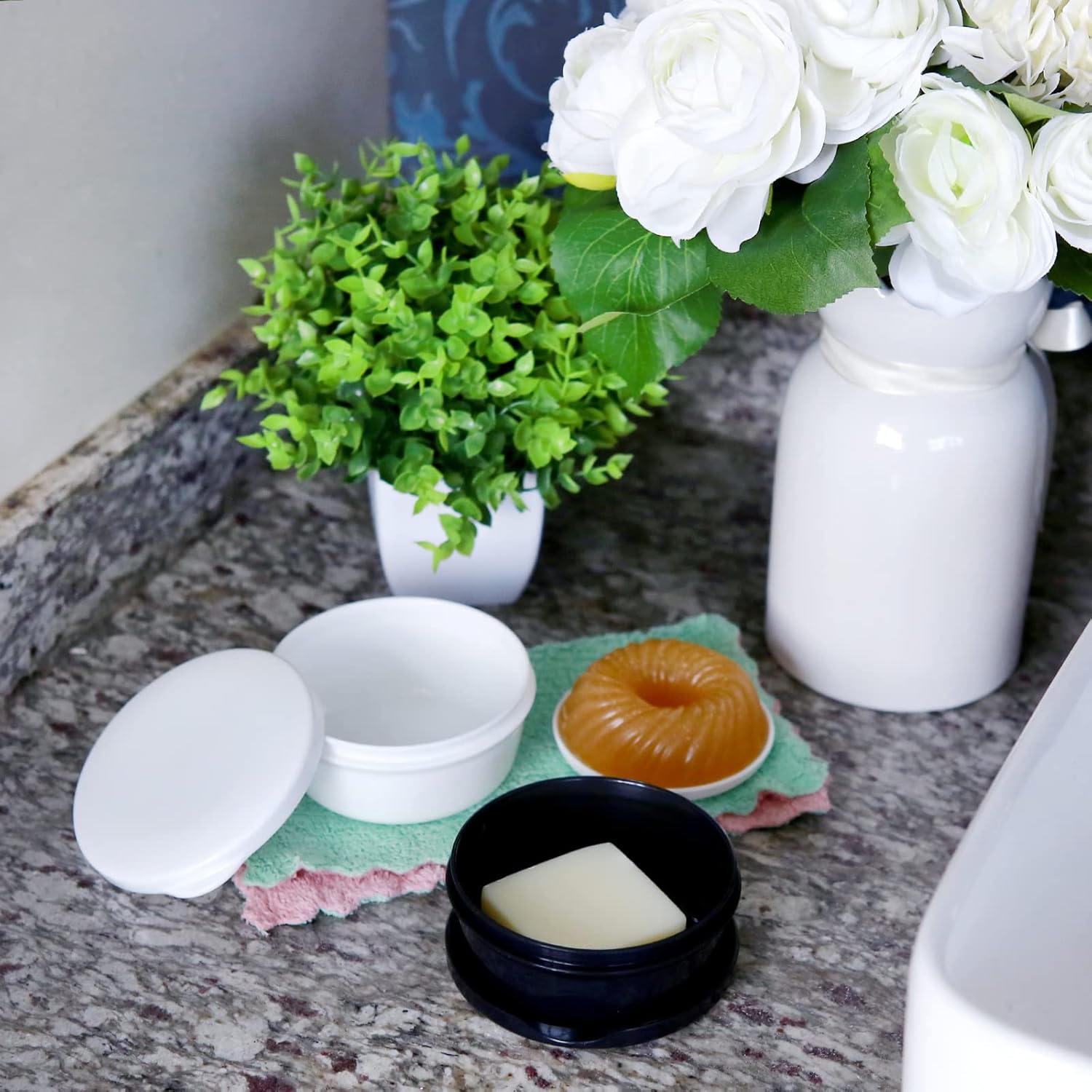 TITATI Soap Holder Travel Case Round Shampoo Bar Container