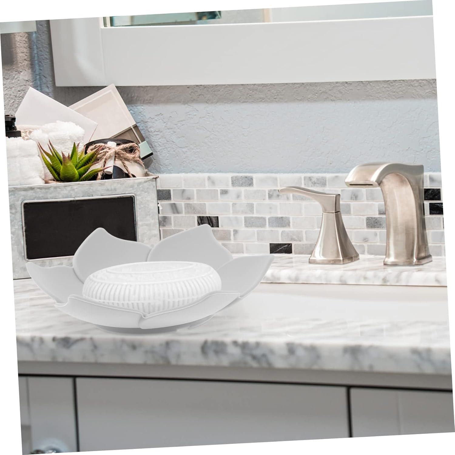 2Pcs Flower Shape Soap Dish Holder for Bathroom Kitchen Sink