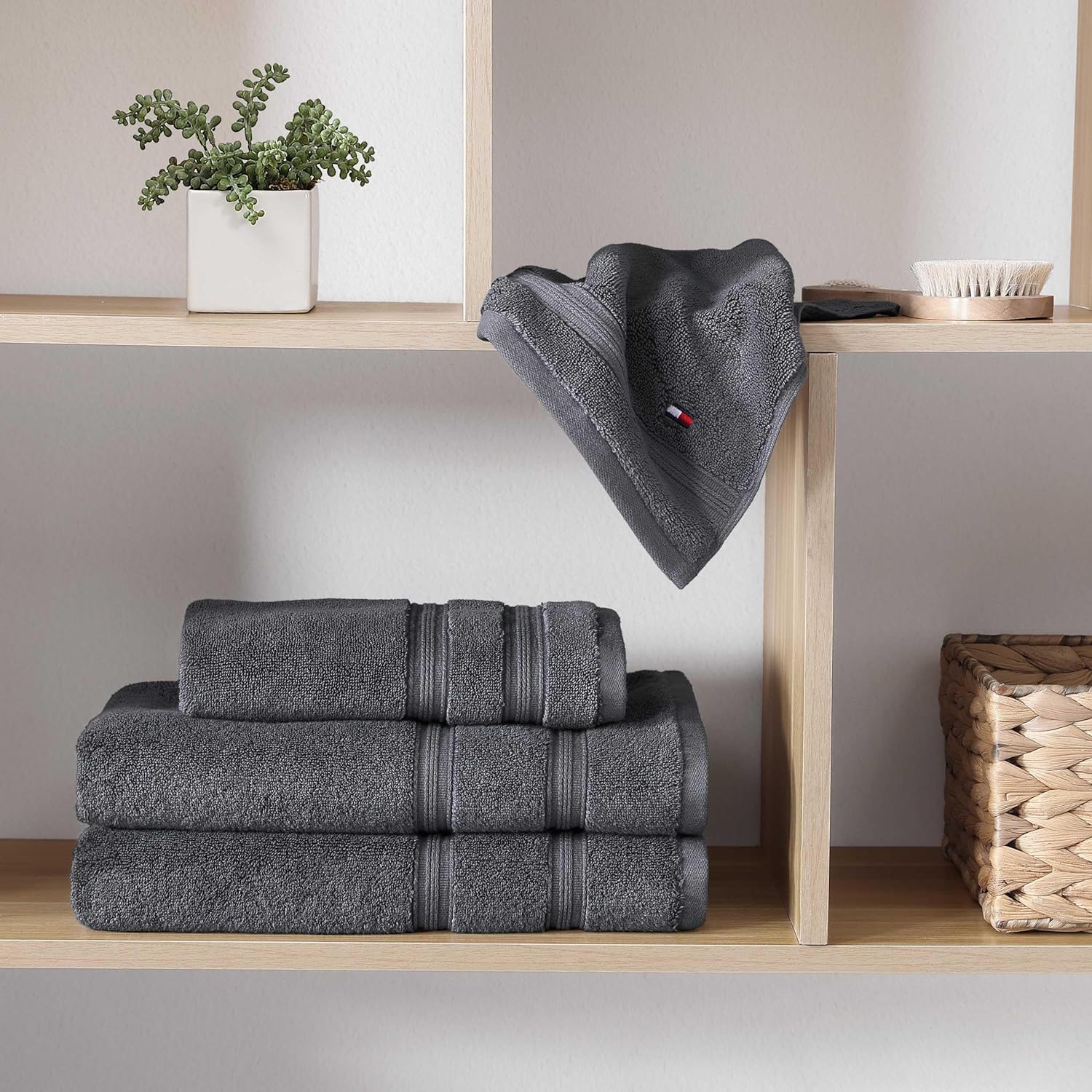 Tommy Hilfiger Bath Towel Set 6-Pack